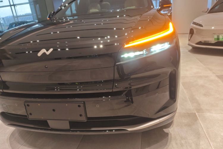 Used ONVO Luxeed L90 2025 Model—Max Six-Seater Version