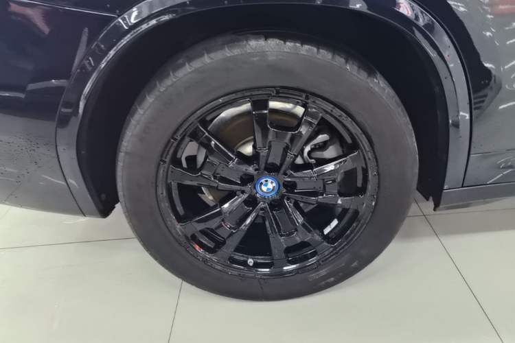 Used BMW iX3 2022 Updated Leading Version Right Rear Wheel Hub