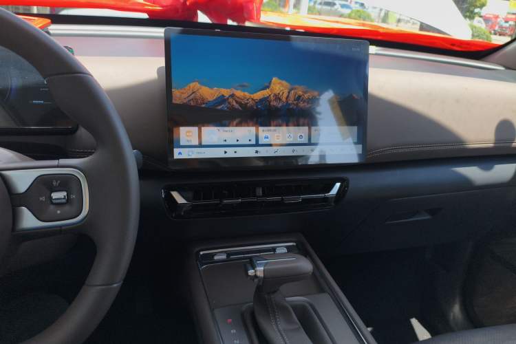 Used Wuling Starlight 560 2026 1.5T CVT Elite Edition
