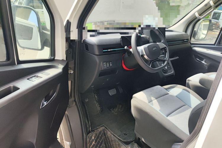 Used JAC Van Baolu 2024 V8 Dream Edition - CATL