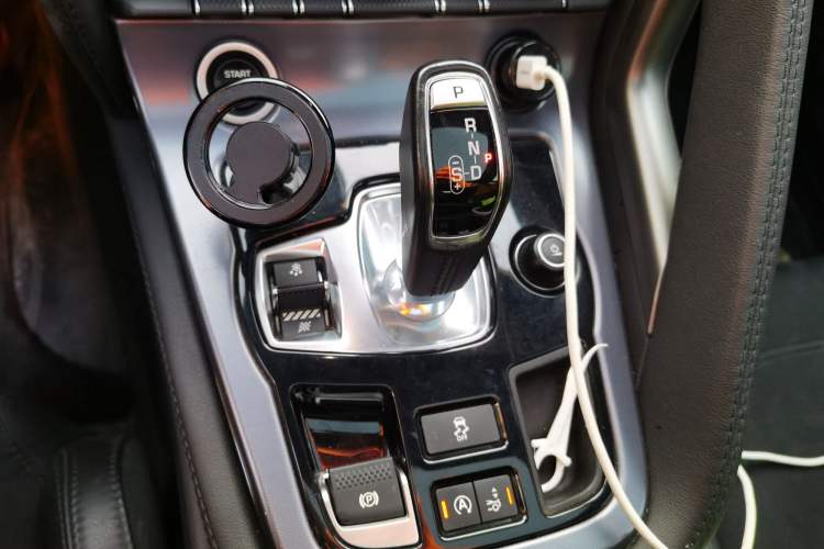 Used Jaguar F-TYPE 2021 P300 Rear-Drive Hardtop Version
