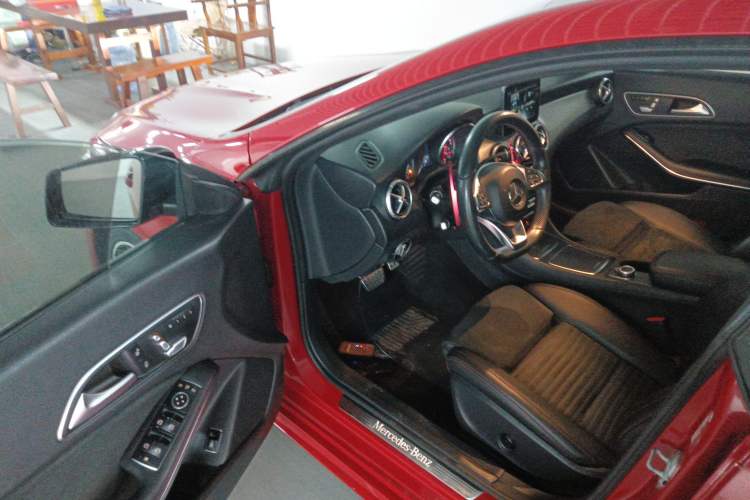 Used Mercedes-Benz CLA 2016 Year Restyled CLA 220 4MATIC
