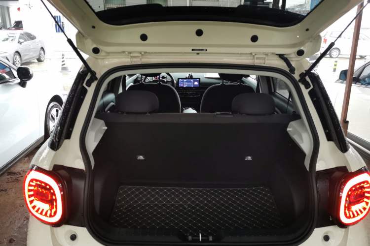 Used JAC Yiwei 3 2024 Zhi'ai Edition 330km Lite