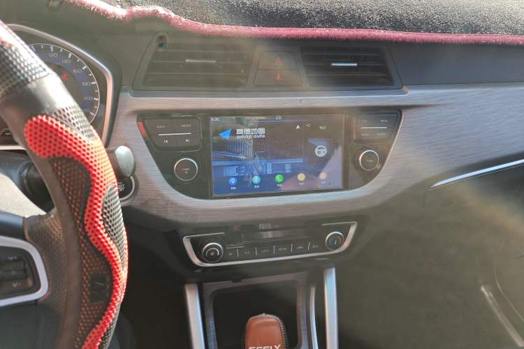 Used Geely Auto Vision X3 2017 1.5L Automatic Luxury Model
