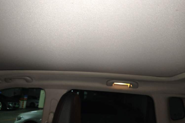 Used Jeep Compass 2017 200T Automatic Enjoyment Version Headliner