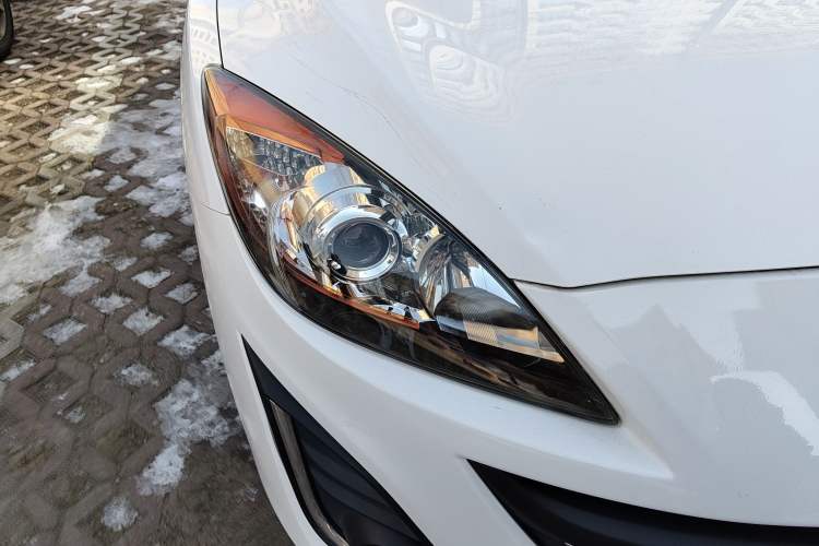 Used Mazda Mazda 3 2015 Sedan 1.6L Manual Elite Model