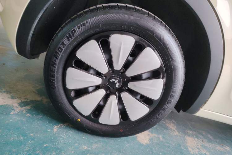 Used Wuling Bingo 2025 333 km Lingxi Connected Version
