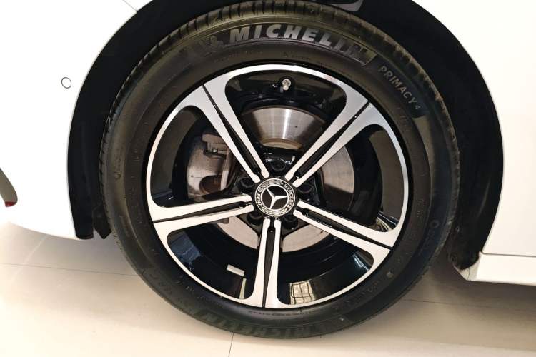 Used Mercedes-Benz A-Class 2025 A 200 L Fashion Model