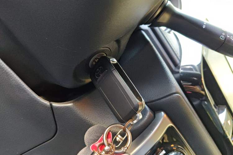 Used Toyota YARiS L Zhi Xuan 2016 Revised 1.5E CVT Charming Edition