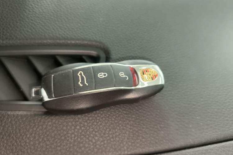 Used Porsche Macan 2018 Macan 2.0T