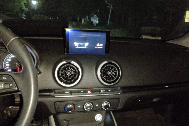 Used Audi A3 2018 30th Anniversary Edition Sportback 35 TFSI Fashion Model