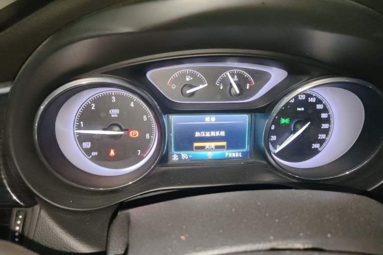 Used Buick Envision 2018 28T Four-Wheel Drive Elite Version Instrument Cluster