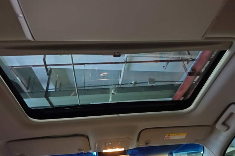 Used Buick GL8 2021 Land Cruiser Executive Class 652T Luxury Model