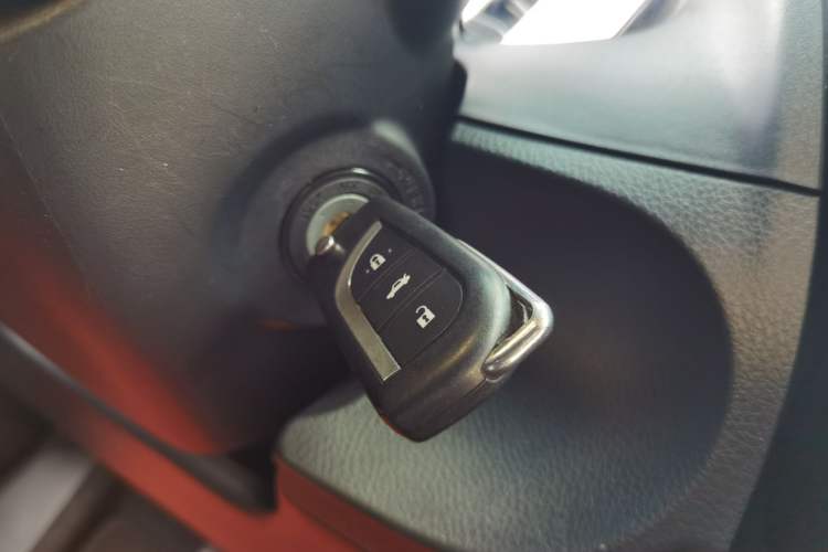 Used Toyota Levin 2017 Revised 185T CVT Elite Edition China V Standard Interior 1