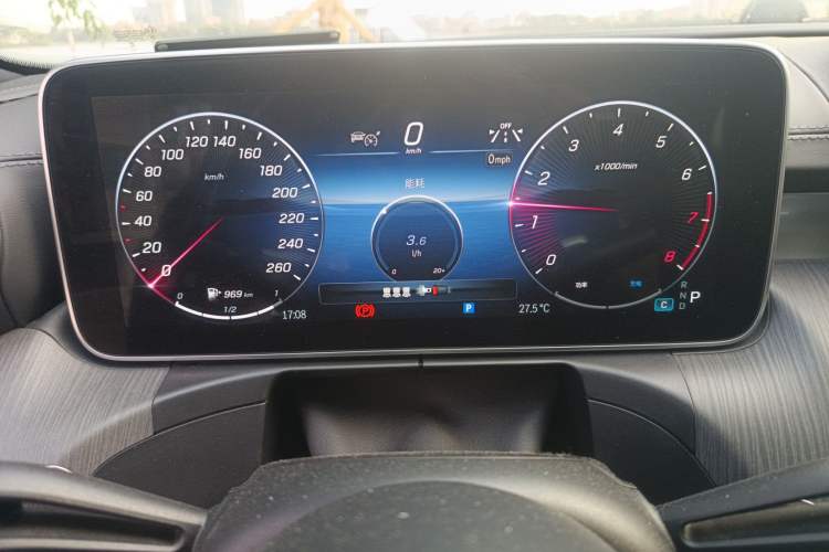 Used Mercedes-Benz C-Class 2023 C 260 L Bright Night Sports Edition
