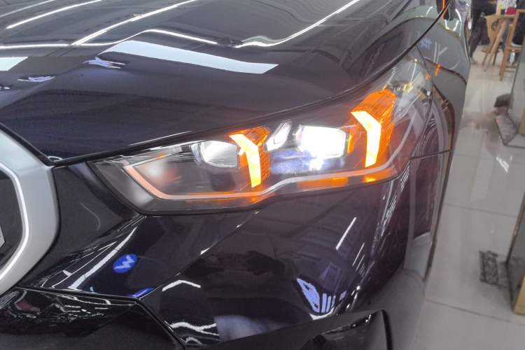 Used BMW 5 Series 2025 530Li Leading Model M Sport Package