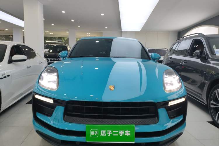 Used Porsche Macan 2022 Macan 2.0T Front