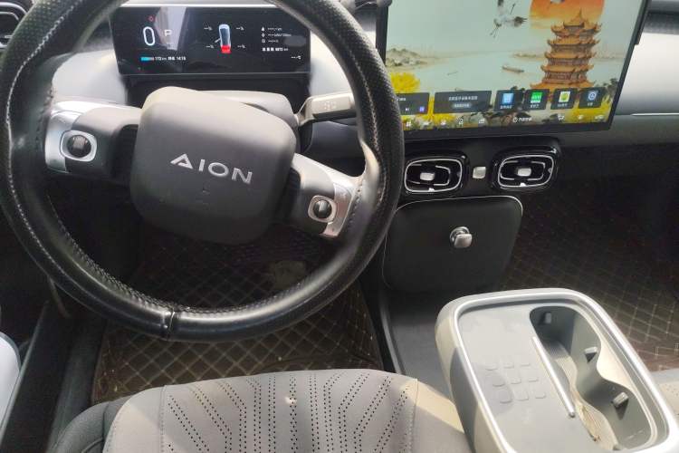 Used AION UT 2025 330 Star Edition Gear Lever