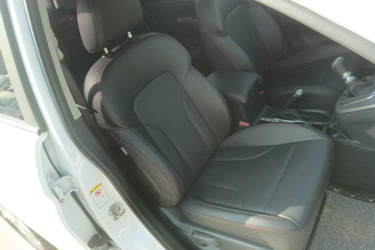 Used Haval M6 2017 1.5T Manual Two-Wheel Drive Elite Model