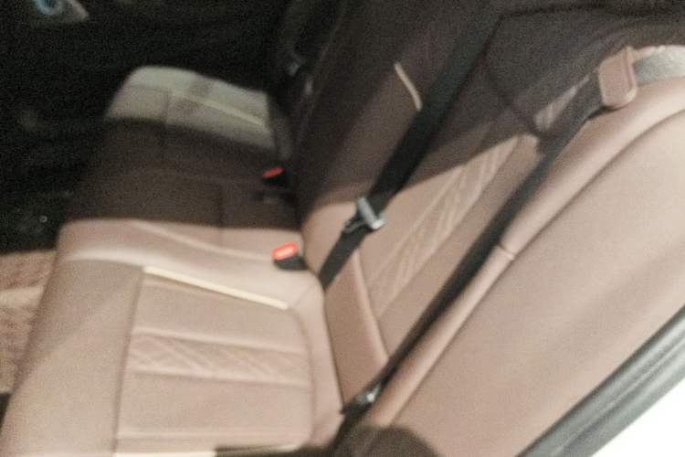 Used BMW 5 Series 2021 Facelifted 530Li Leading Edition M Sport Package
