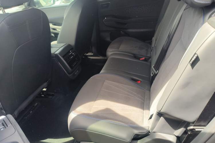 Used Volkswagen Teramont 2025 Tiguan Pro 450TSI Four-Wheel Drive Summit Edition
