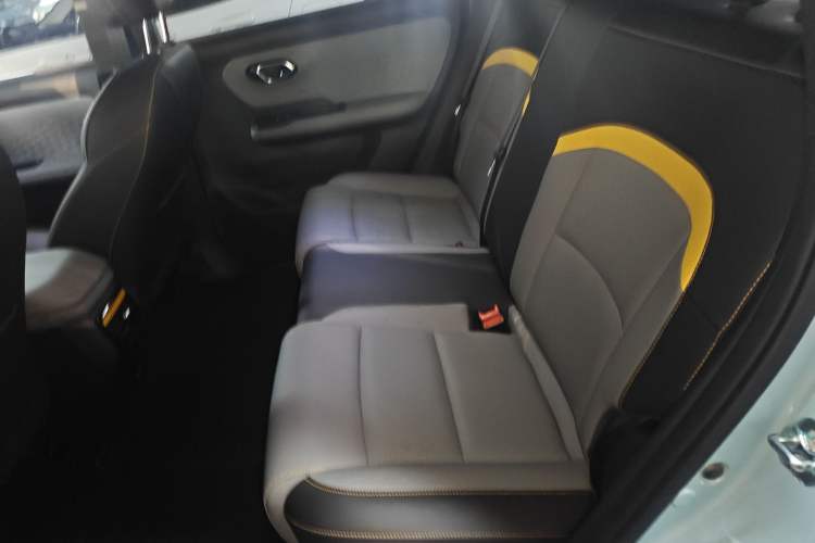 Used AION Y 2021 70 Tech Vitality Edition