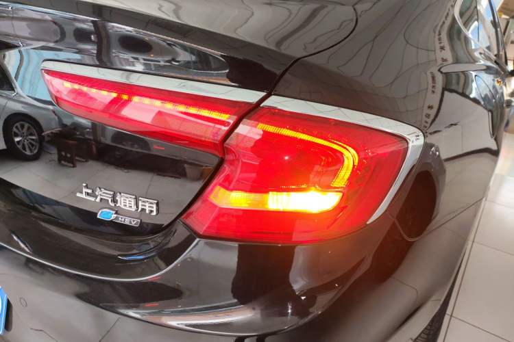 Used Buick LaCrosse 2018 30H Elite Edition
