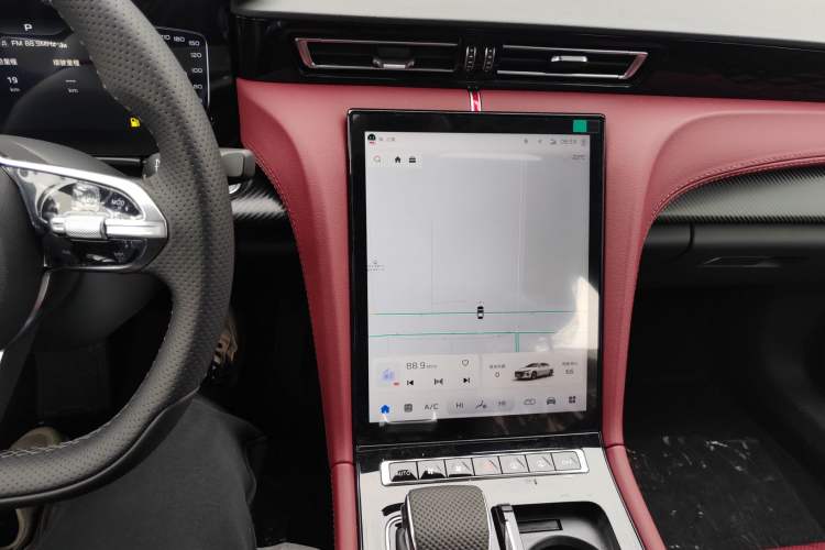 Used Hongqi H5 2025 Model 1.5T DCT Xuan Ying 2 Million Units Commemorative Edition