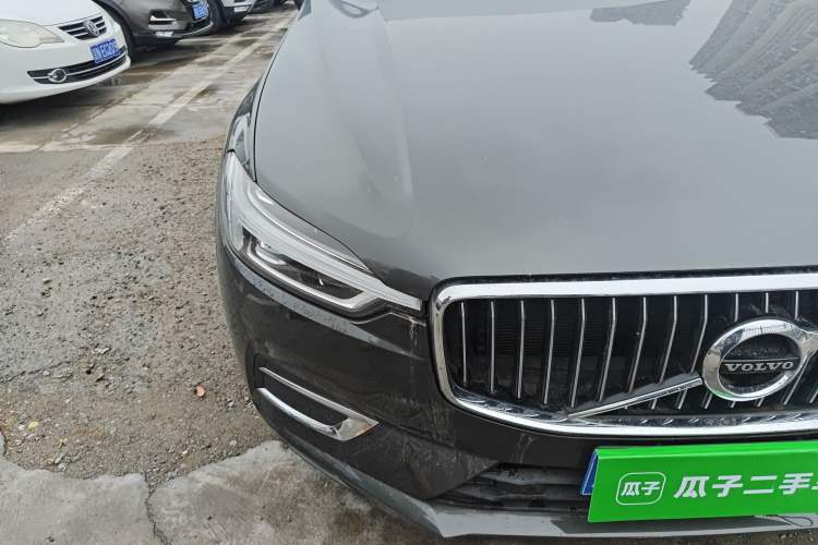 Used Volvo XC60 2020 T5 4x4 Smart Luxury Edition Right Front Headlight