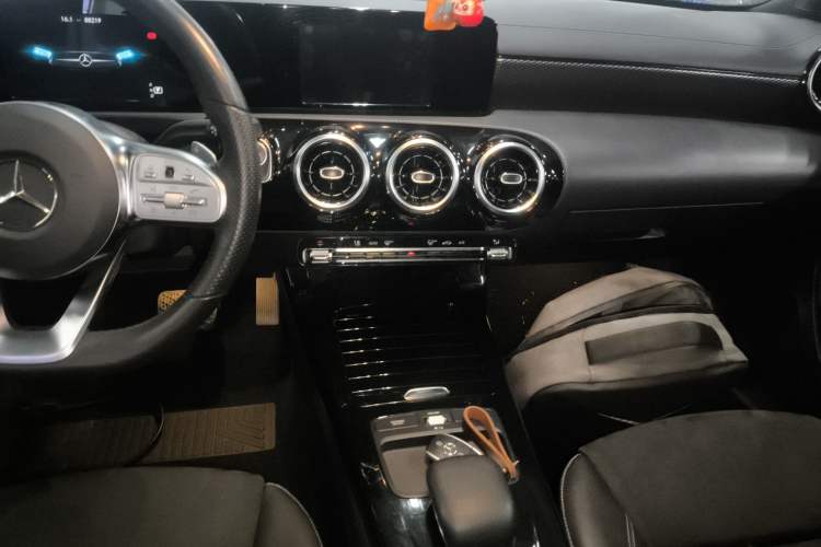 Used Mercedes-Benz A-Class 2019 Restyled A 180 L Sport Sedan Audio And AC Panel