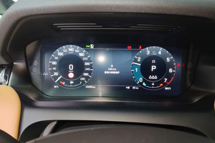 Used Land Rover Discovery Sport 2024 Luxury Custom Edition Instrument Cluster