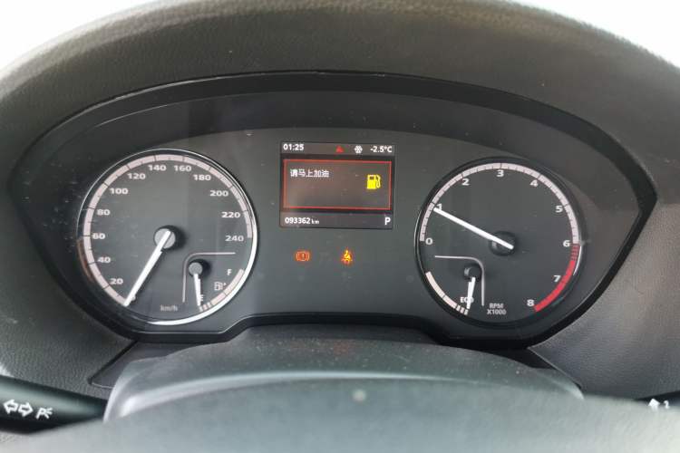 Used Qoros 3 2016 Urban SUV 1.6T Automatic Zhiyue Model