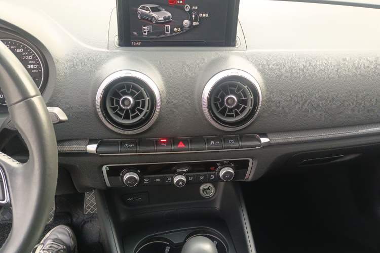 Used Audi A3 2019 Sportback 35 TFSI Style Version China V Emission Standard
