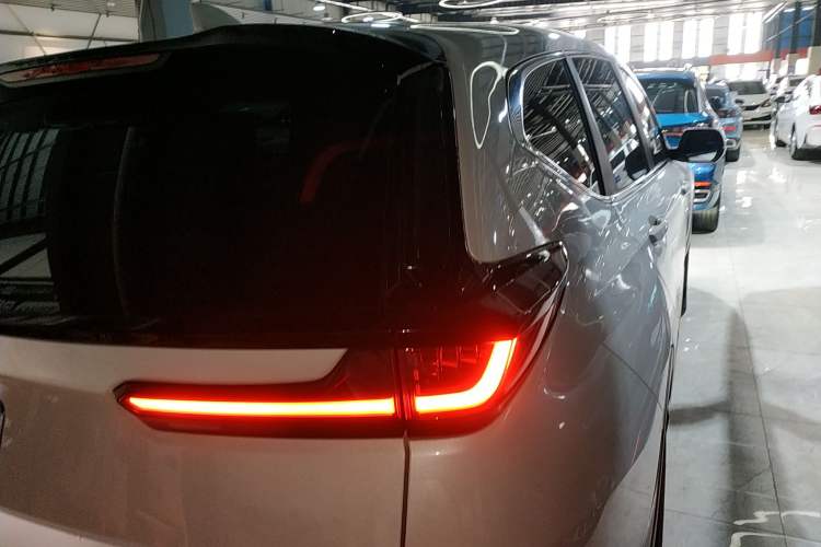 Used Honda Breeze 2021 240TURBO CVT Two-Wheel Drive Smart Enjoyment Version Right Rear Taillight