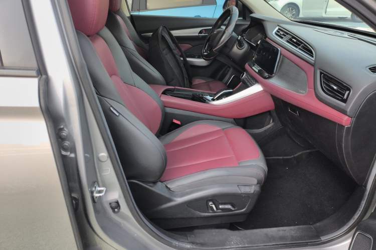 Used Dongfeng Aeolus AX7 2021 PRO 1.6T Automatic Glory Edition
