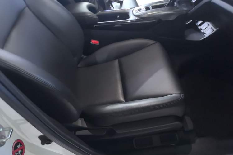 Used Honda XR-V 2021 220TURBO CVT Comfort Version Right Front Seat