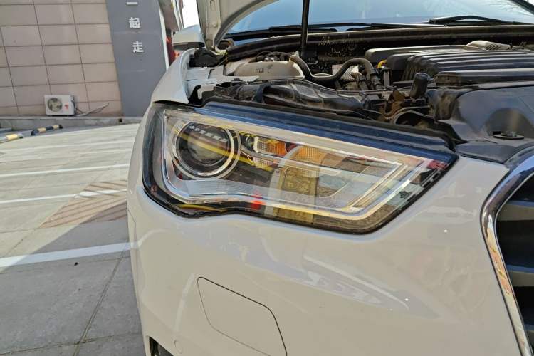 Used Audi A3 2015 Sportback 35 TFSI Millionth Anniversary Intelligent Leading Model Right Front Headlight