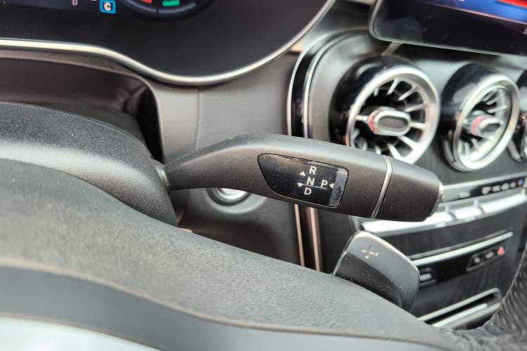 Used Mercedes-Benz C-Class 2021 C 260 L Sport Edition Gear Lever