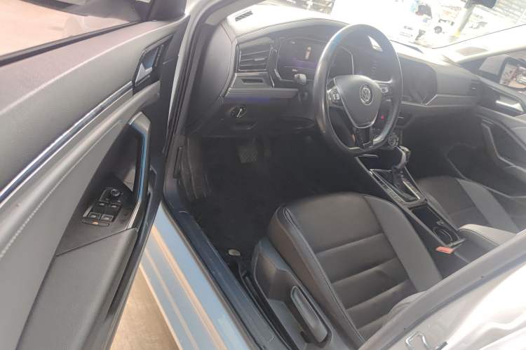 Used Volkswagen Sagitar 2021 200TSI DSG Comfort Connect Edition Driver Seat