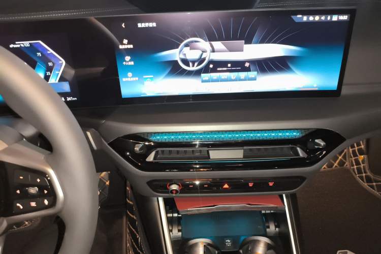Used BMW i3 2025 eDrive 35 L
