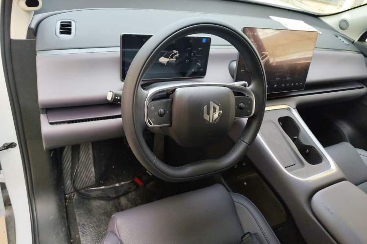 Used Leapmotor C16 2026 All-Electric 630 LiDAR Zhizun Edition 6 Seats
