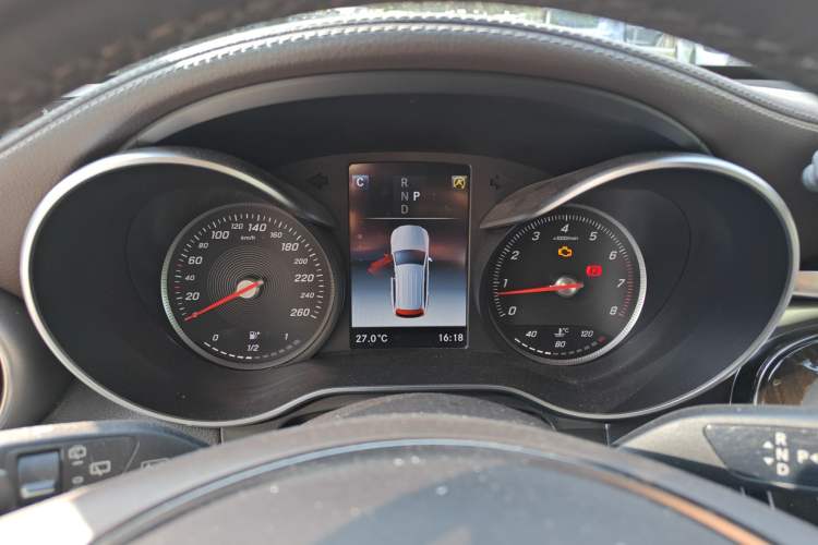 Used Mercedes-Benz GLC 2019 GLC 260 L 4MATIC Dynamic Model
