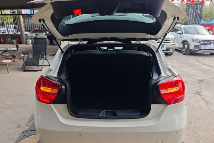 Used Mercedes-Benz A-Class 2015 A 200 Fashion Model