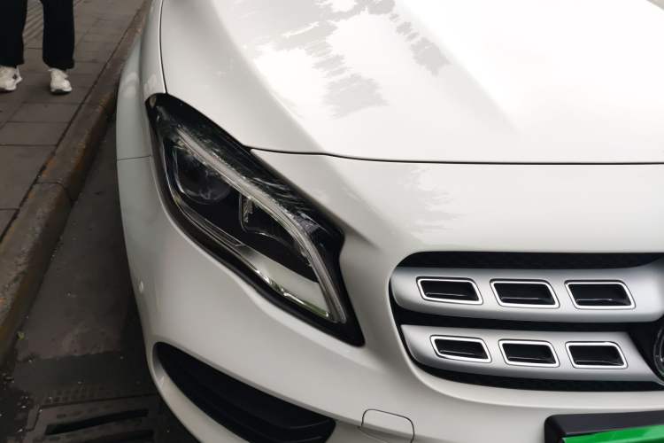 Used Mercedes-Benz GLA 2019 GLA 200 Fashion Model Right Front Headlight