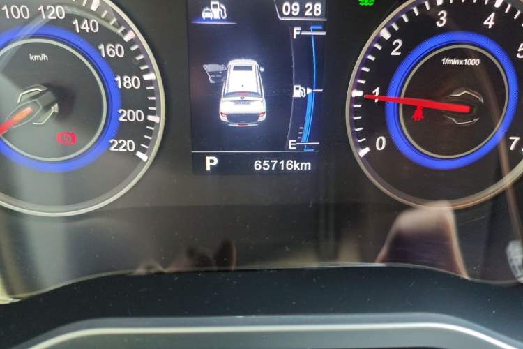 Used Brilliance V3 2016 1.5L Automatic Smart Version
