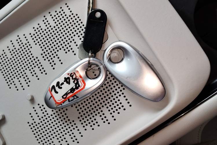 Used VOYAH FREE 2025 318 318 km Rear-Drive Touring Edition Vehicle Key