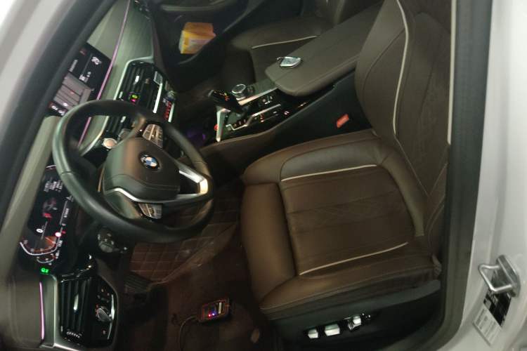 Used BMW 5 Series 2022 Second Facelift 530Li Luxury Edition Premium Package