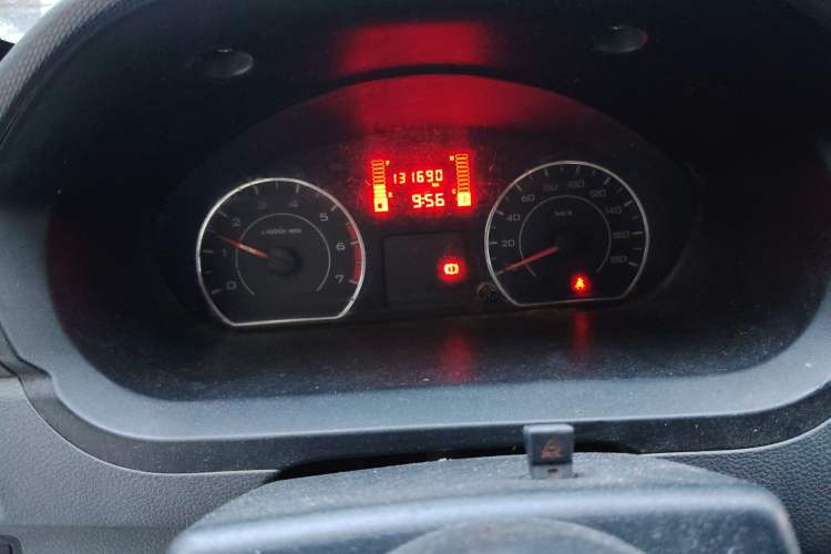 Used Wuling Zhiguang 2015 1.2L S Practical Model LSI Instrument Cluster