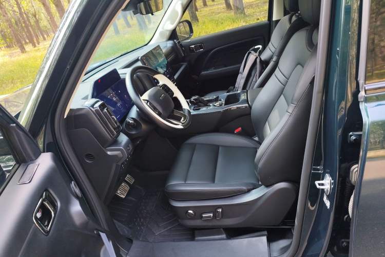 Used Haval Raptor New Energy 2024 Hi4 102 Pro
