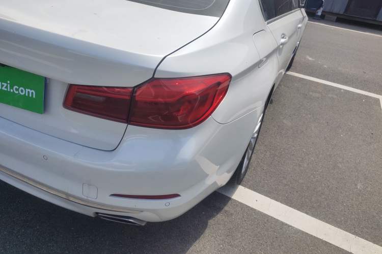 Used BMW 5 Series 2019 525Li Luxury Package
